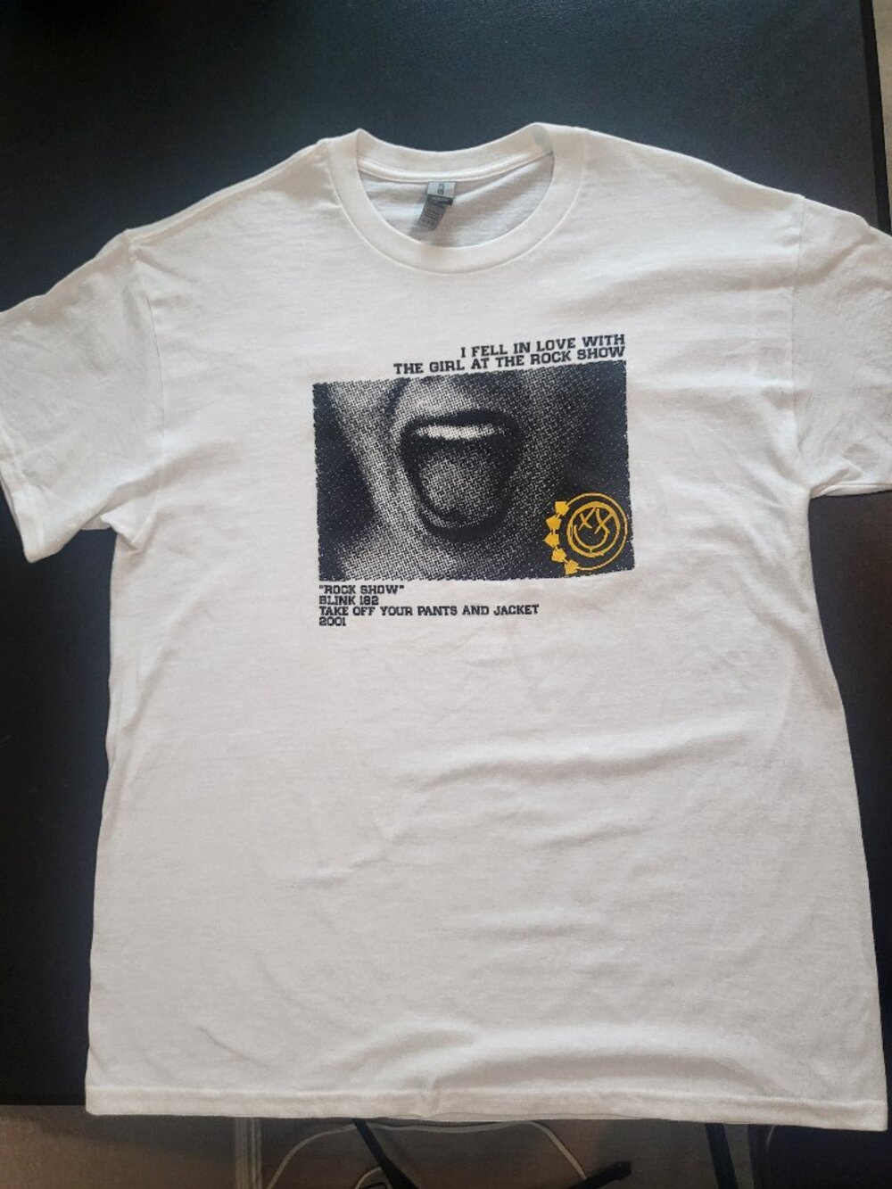 Gildan Blink182 Rock Show 20001 Band Tshirt White L